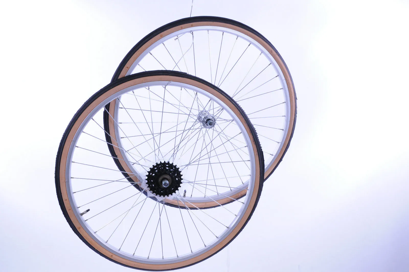 26x1 3-8 MULTI SPEED WHEEL SET WITH TYRES,TUBES & FREEWHEEL SUIT 26x1 1-4 BIKES