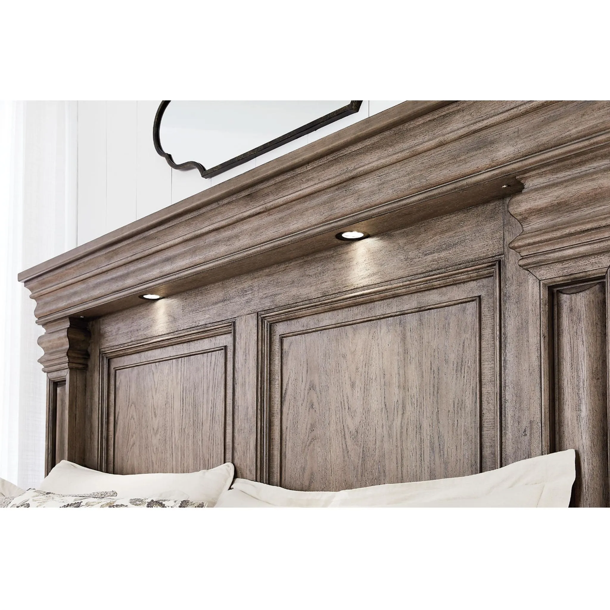 Blairhurst King Panel Bed